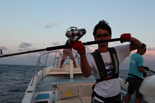 沖縄のロウニンアジ釣り